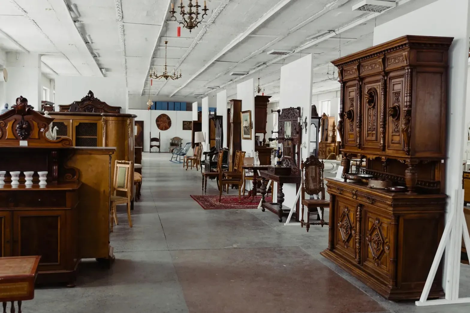 Maple Crest Furnishings